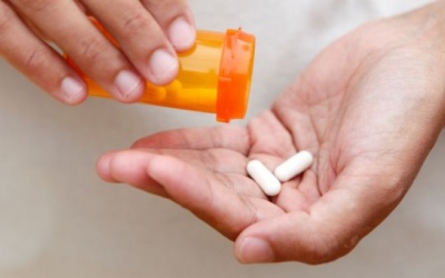 Tự tăng liều Madopar trong điều trị Parkinson được không?