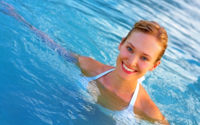 Bơi lội tốt cho bệnh nhân viêm khớp