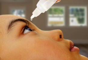 Sốc: Thuốc nhỏ mắt có thể ngăn ngừa cận thị ở trẻ