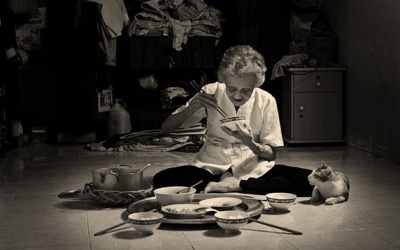 Cô đơn giết chết người già gấp hai lần béo phì