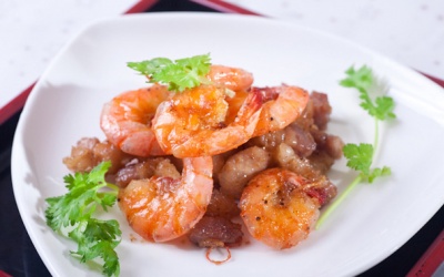 Tôm khô rim thịt ba chỉ làm ai cũng thèm cơm nhà 