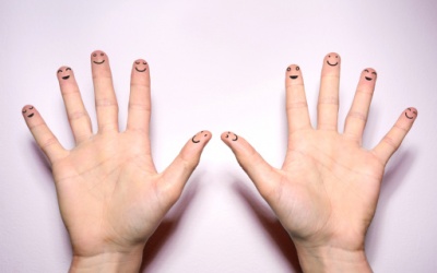 Nhìn đầu ngón tay đoán giàu hay nghèo