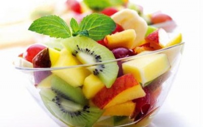 Những sai lầm khi cho trẻ ăn hoa quả