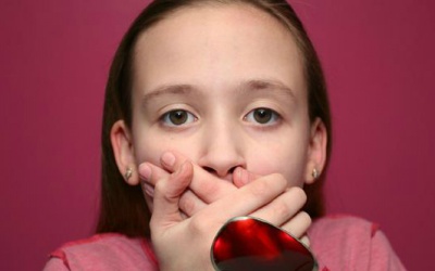 Cho trẻ uống thuốc ho bừa bãi: Không bớt bệnh, chỉ hao của