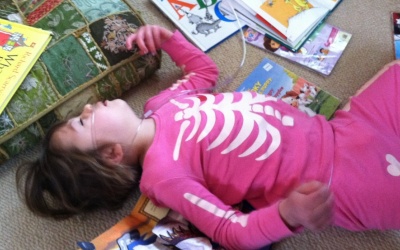 Cách phân biệt co giật do sốt và co giật do động kinh