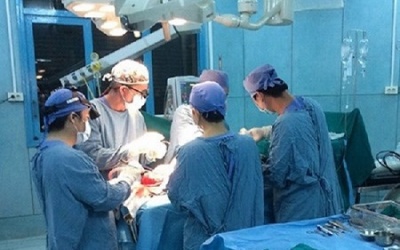 Có nên phẫu thuật điều trị động kinh cho trẻ?