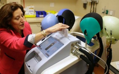Mũ thần kỳ chống rụng tóc cho bệnh nhân ung thư