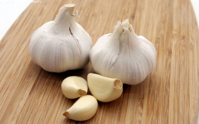 Mẹo sử dụng tỏi để bớt lạnh trong mùa Đông