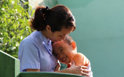 Hai tuổi biết đọc, vẫn có thể tự kỷ