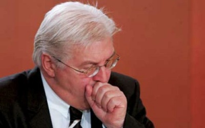 Khó khăn khi điều trị viêm phổi ở người già