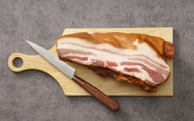 Bà đẻ phải kiêng thịt bò?