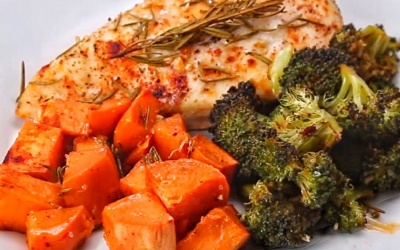 Video: Đổi vị ngày Tết với món ức gà nướng khoai lang