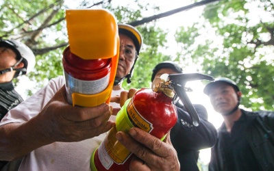 Không quy định xe dưới 16 chỗ có bình chữa cháy mới đăng kiểm