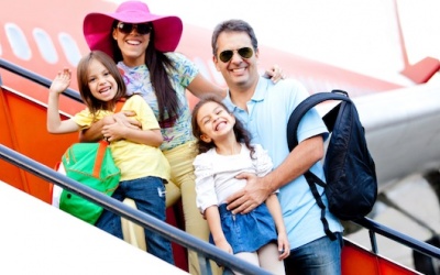 Cách giữ sức khỏe khi đi máy bay mùa Tết