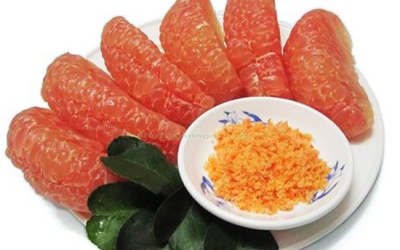 Ăn bưởi khi uống thuốc dễ gây đột tử