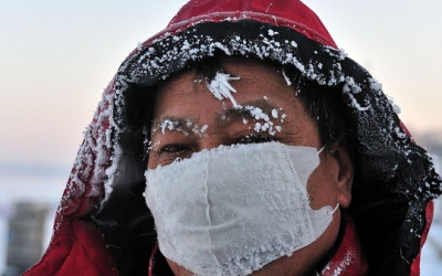 Trung Quốc lạnh kỷ lục 30 năm: Cá dưới sông bị đóng băng