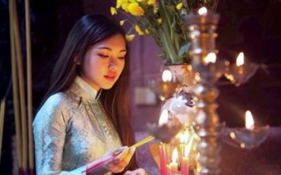 Những nguyên tắc cần phải nắm rõ khi thắp hương ngày Tết