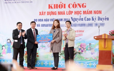 Kỳ Duyên quyên 240 triệu xây lớp học ở Tuyên Quang