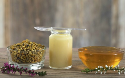 Sữa ong chúa và mật ong: Hiểu đúng dùng lợi