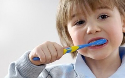 Những sai lầm ai cũng mắc khi đánh răng