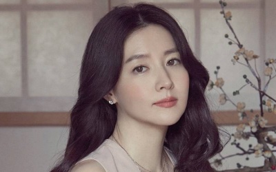 Lee Young Ae quyên góp 700 triệu đồng cho bé trai người Việt