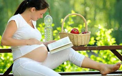 Những kiểu làm đẹp bà bầu nên tránh xa