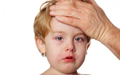 Trẻ bị viêm xoang nên ăn uống như thế nào?