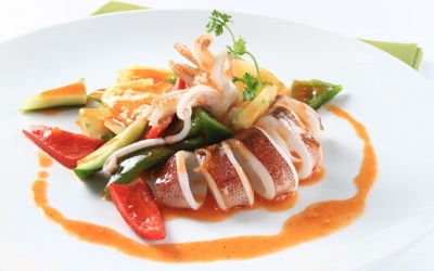 Bí quyết làm món mực xào chua ngọt đơn giản mà cực ngon