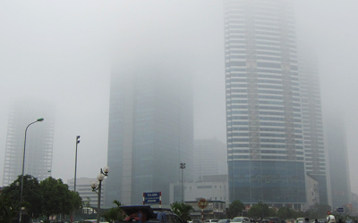 Hà Nội vẫn tiếp tục chìm trong mưa phùn, nồm ẩm