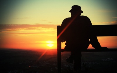 Hiện tượng “Mặt trời lặn” ở người mất trí nhớ là gì?