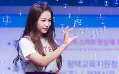 Thu nhỏ lỗ chân lông, cần gì phải tới thẩm mỹ viện