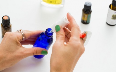 Tự chế thuốc xịt chống muỗi từ tinh dầu phòng virus Zika