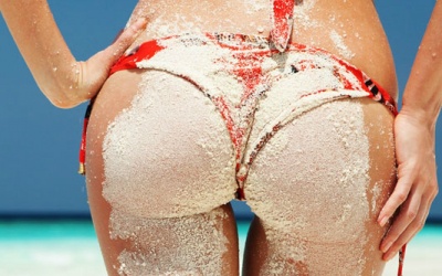 Mông mụn nhọt làm sao để diện bikini?