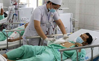 Bộ trưởng Y tế chỉ đạo giúp đỡ ghép thận cho nhà báo trẻ nghèo