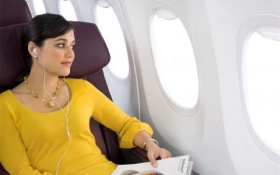  Phải làm gì nếu bị ù tai khi đi máy bay