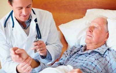 Phòng ngừa loét da ở người cao tuổi như thế nào?