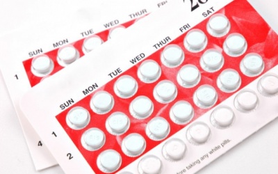 Uống thuốc tránh thai liên tục để trì hoãn kinh nguyệt có an toàn không?