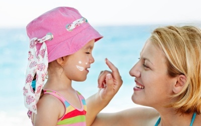 Làm đẹp cho bà mẹ bỉm sữa bằng sản phẩm chăm sóc da em bé