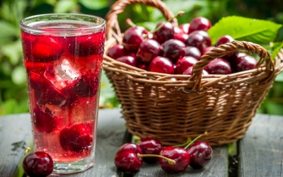 Bị tăng huyết áp? Hãy uống nước ép anh đào!