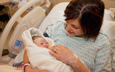 Phát triển phương pháp sinh nở mới: 'Đẻ mổ tự nhiên'