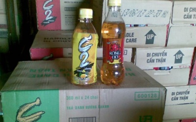 Kiểm tra chì của nước giải khát C2 và Rồng đỏ