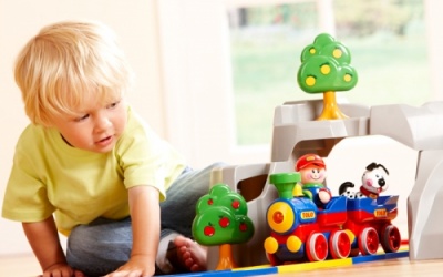 Lựa chọn đồ chơi an toàn cho trẻ như thế nào?