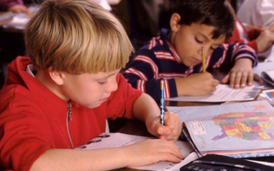 Thuận tay trái giỏi toán hơn người khác