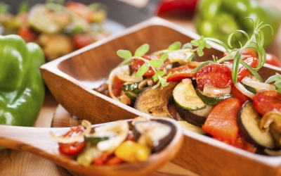 Muốn phòng ngừa tái phát ung thư vú, hãy ăn theo kiểu Địa Trung Hải!