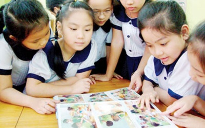 Trẻ sinh già tháng có khả năng nhận thức cao hơn ở trường học