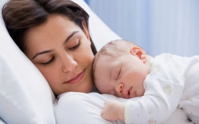 Sau sinh gội đầu như thế nào cho đúng cách