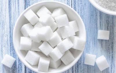 Tại sao đường không tốt cho trẻ dưới 1 tuổi?