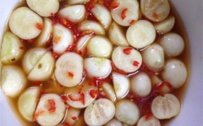 Cả nhà suýt chết vì bát cà muối xổi