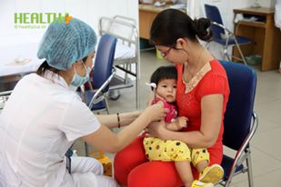 Hơn 3.800 liều vaccine Pentaxim sẽ mở bán online ngày 29/6