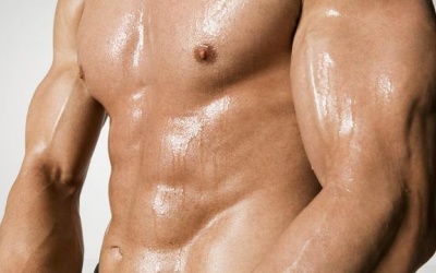 Điều gì xảy ra trong cơ thể khi trời quá nóng?